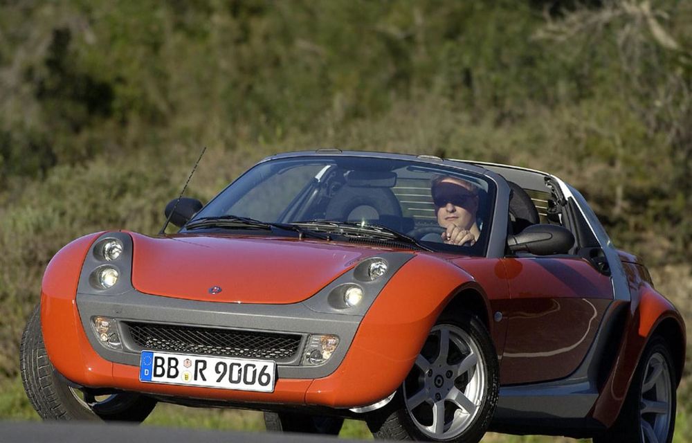 Mai ții minte Smart Roadster? Ar putea reveni ca un rival electric pentru Mazda MX-5 - Poza 1