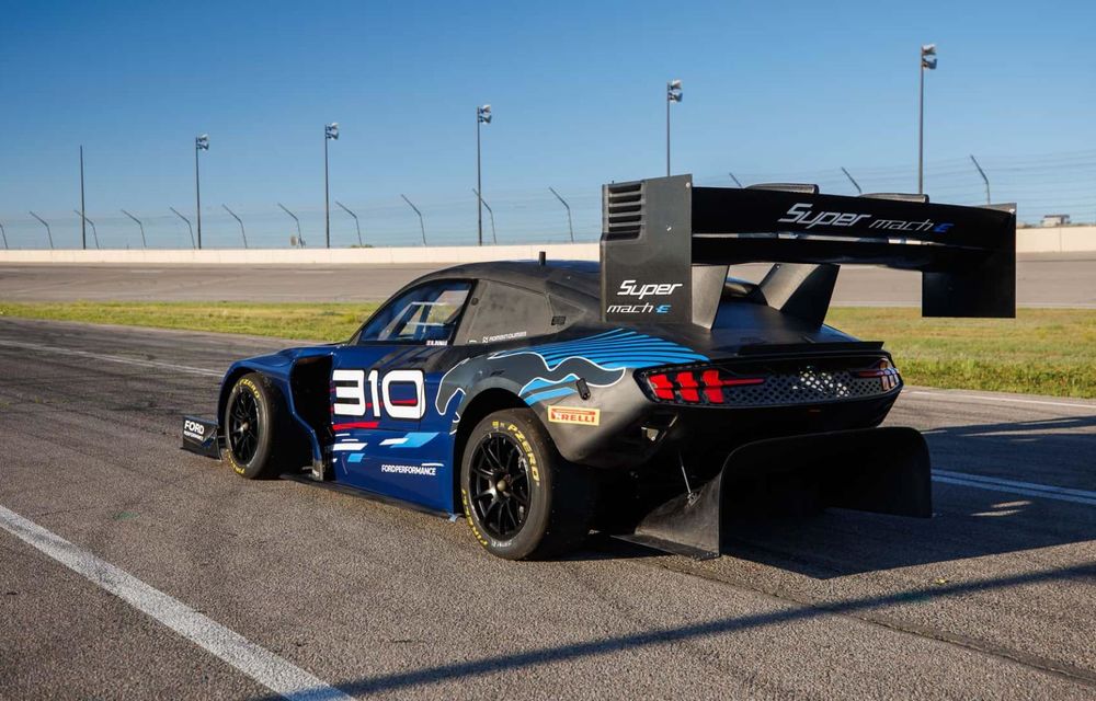 Ford: imagini noi cu Mustang Mach-E, pregătit pentru Pikes Peak - Poza 5
