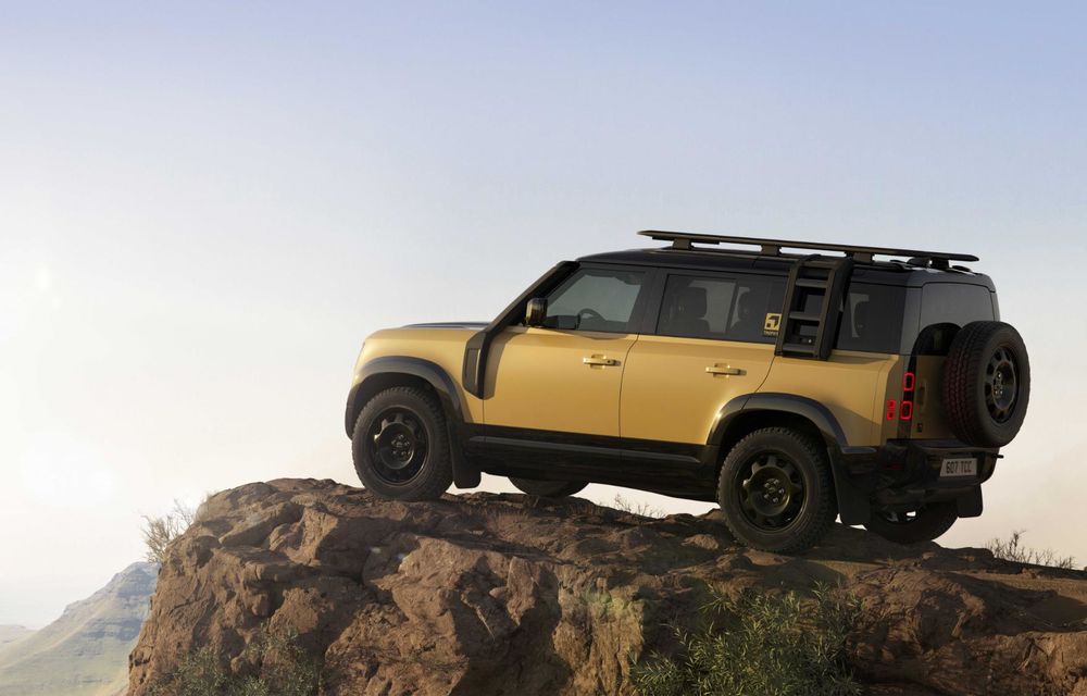 Ediție specială pentru Land Rover Defender 110: omagiu adus competiției Camel Trophy - Poza 16