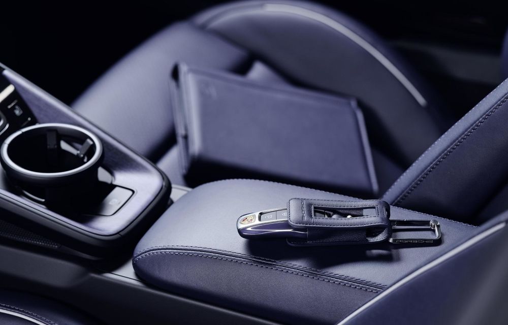 Porsche sărbătorește 40 de ani de prezență în Italia cu ediții speciale pentru 911 și Taycan - Poza 8