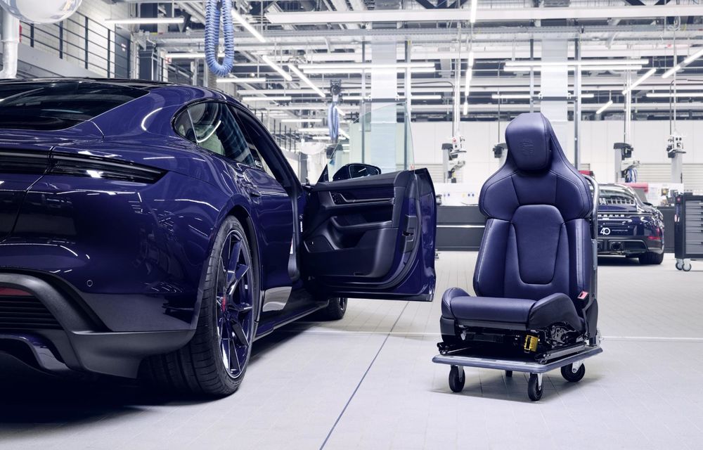 Porsche sărbătorește 40 de ani de prezență în Italia cu ediții speciale pentru 911 și Taycan - Poza 9
