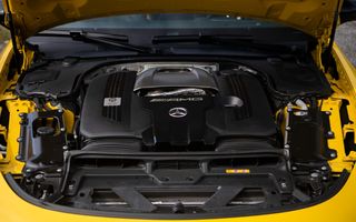 Mercedes-Benz, pe urmele lui Audi: păstrează motoarele termice după 2030