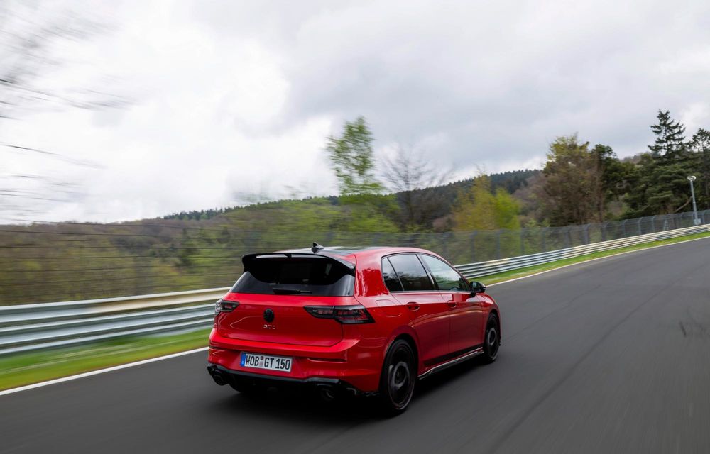 Noul Volkswagen Golf GTI Edition 50: cel mai puternic GTI, cu 325 CP - Poza 4