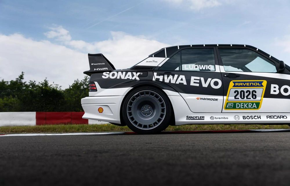 Legendarul Mercedes-Benz 190 Evo II revine în competiție: debut la Nurburgring 24 de ore 2026 - Poza 9