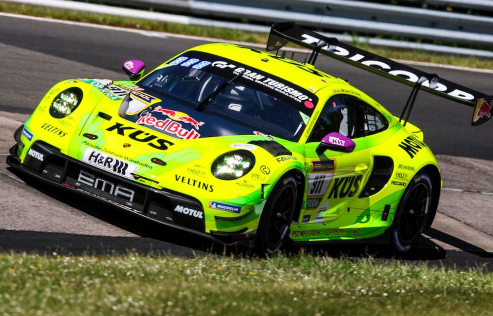 BMW, victorie în cursa de 24 de ore de la Nurburgring după o penalizare pentru Porsche - Poza 3
