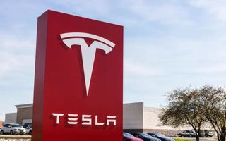 Vânzările Tesla în Europa sunt în scădere pentru a cincea lună consecutiv
