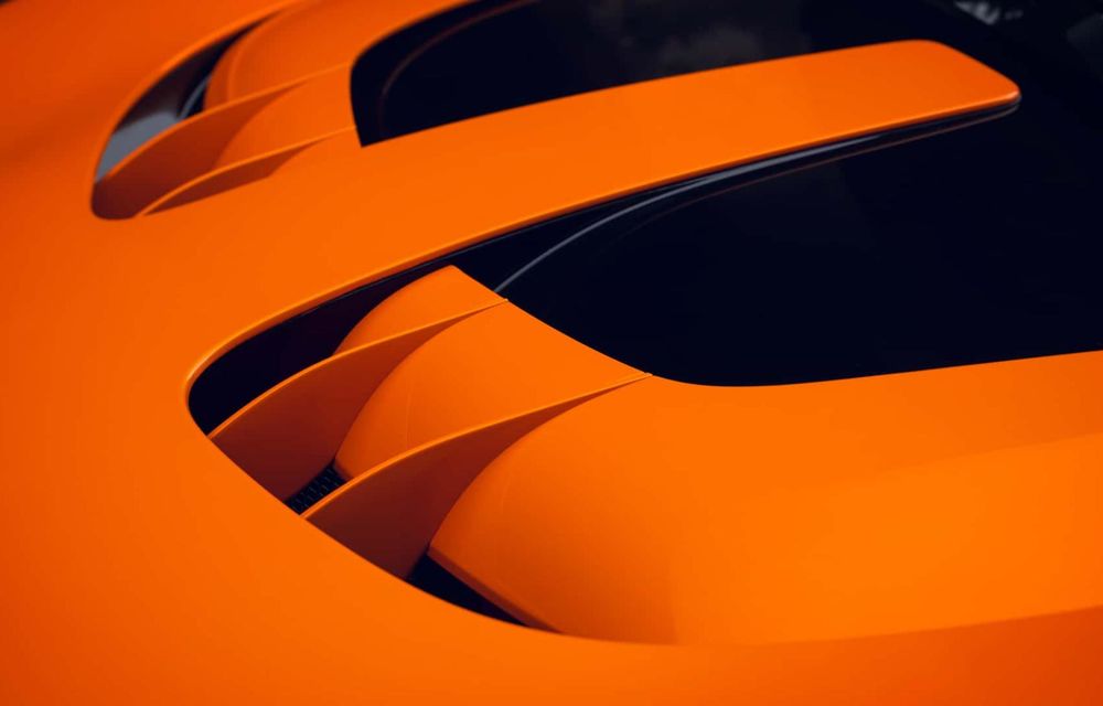Noul concept Mercedes-AMG GT XX, un supercar electric de 1360 CP - Poza 18