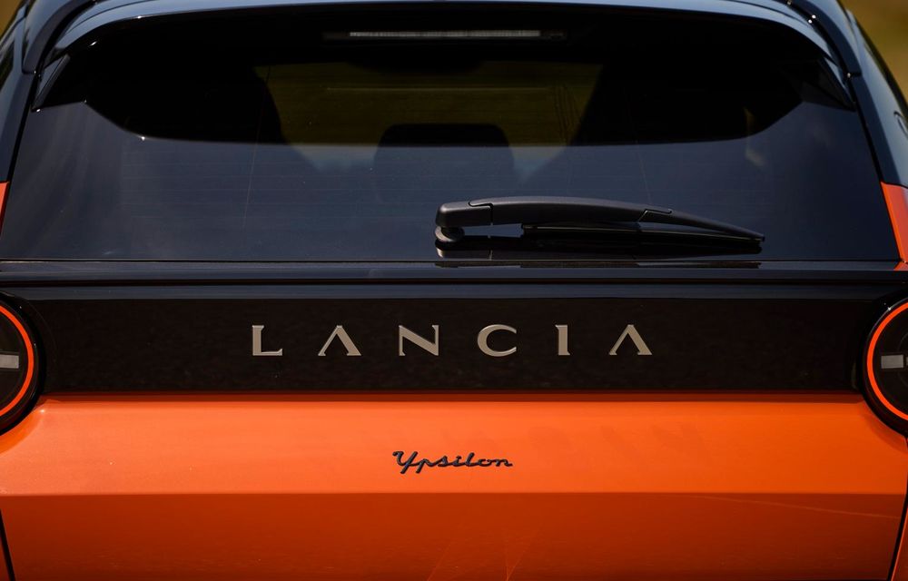 Noua Lancia Ypsilon HF: hot hatch electric cu 280 cai putere - Poza 17