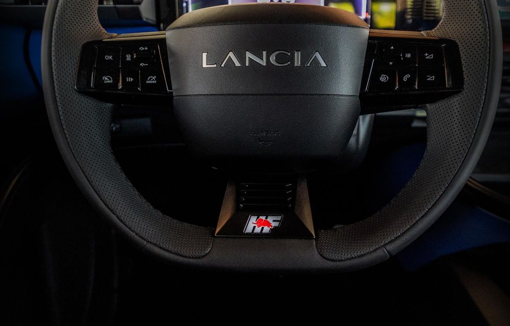 Noua Lancia Ypsilon HF: hot hatch electric cu 280 cai putere - Poza 37