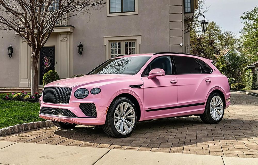 Bentley creează un Bentayga personalizat în nuanța Roz Candy pentru un client - Poza 1