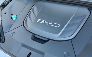 BYD vrea să tripleze producția de autobuze și camioane electrice în Ungaria