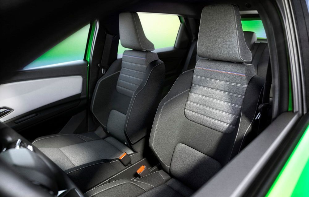 Renault 5 E-Tech, acum și în echiparea de bază Five: start de la 24.900 euro în România - Poza 3