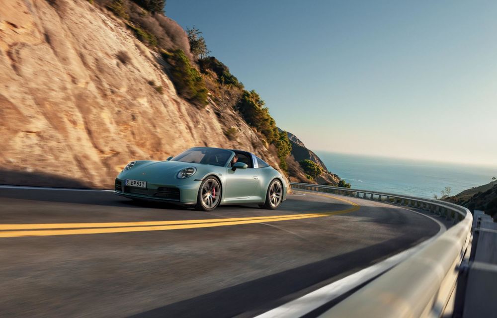 Noile Porsche 911 Carrera 4S și Targa 4S facelift: motor mai puternic - Poza 3
