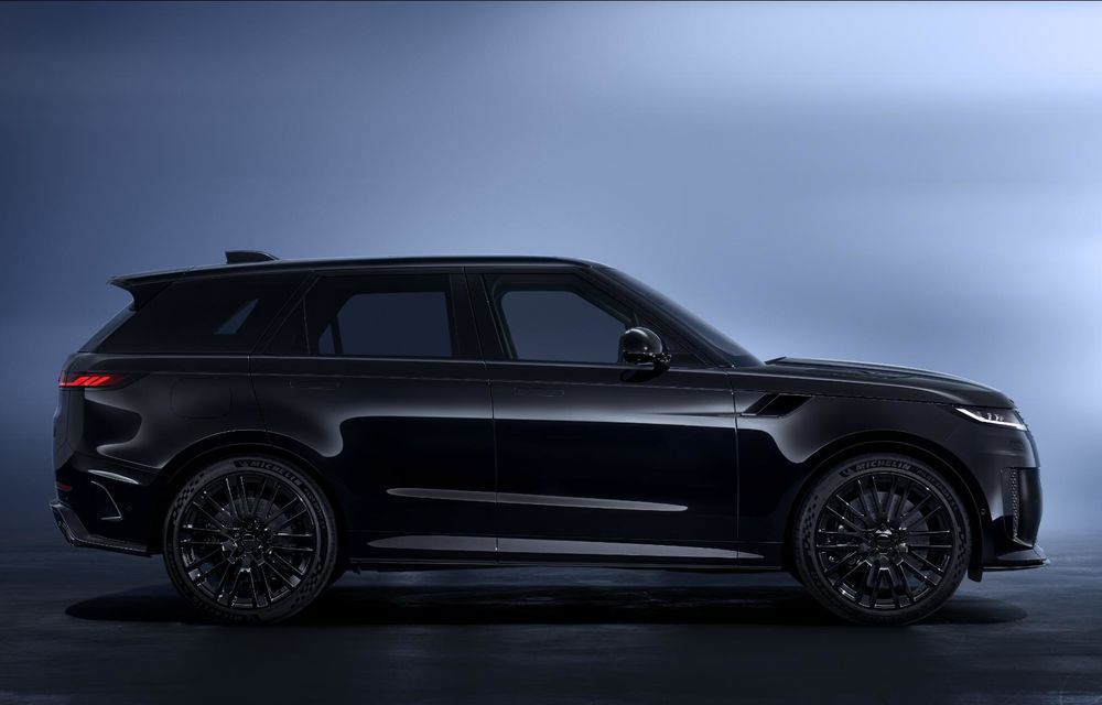 Pariu pe negru: noul Range Rover Sport SV Black - Poza 2