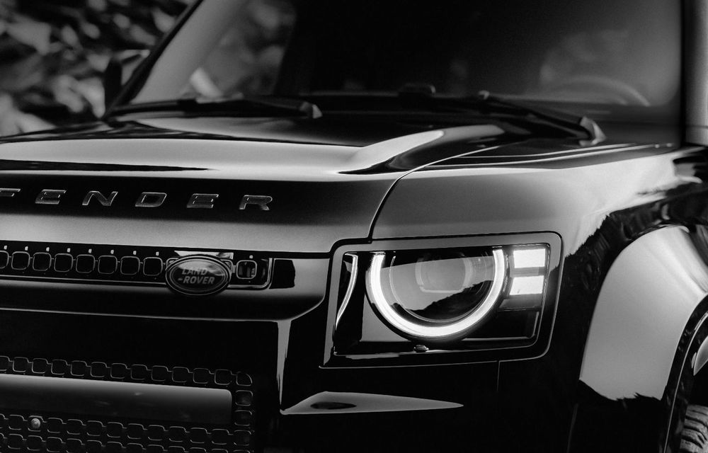 Încă un Land Rover negru: noul Defender OCTA Black - Poza 9