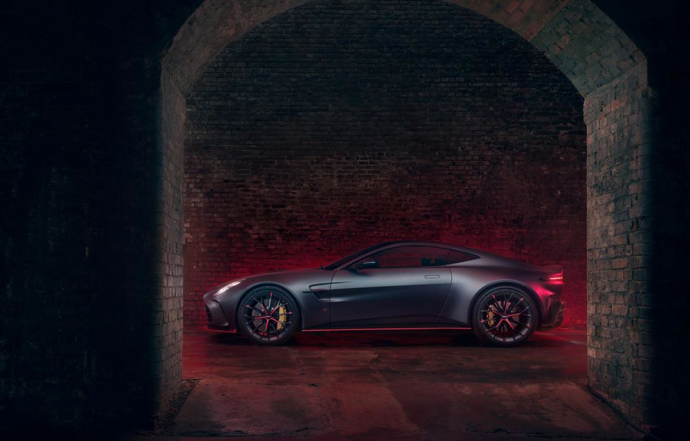 Aston Martin prezintă noul Vantage S: V8 cu 680 de cai putere - Poza 4
