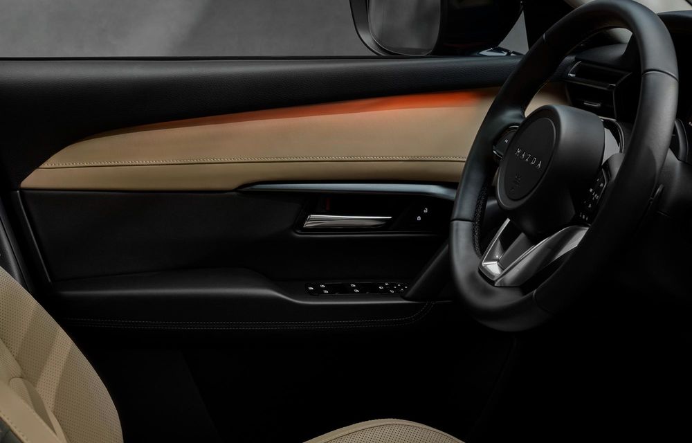 PREMIERĂ: Am văzut pe viu noua Mazda CX-5. 5 lucruri esențiale + VIDEO - Poza 12