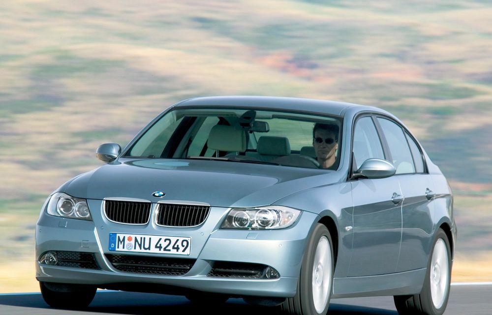 BMW: 50 de ani de la debutul Seriei 3. Cum a evoluat cel mai de succes model al mărcii - Poza 23