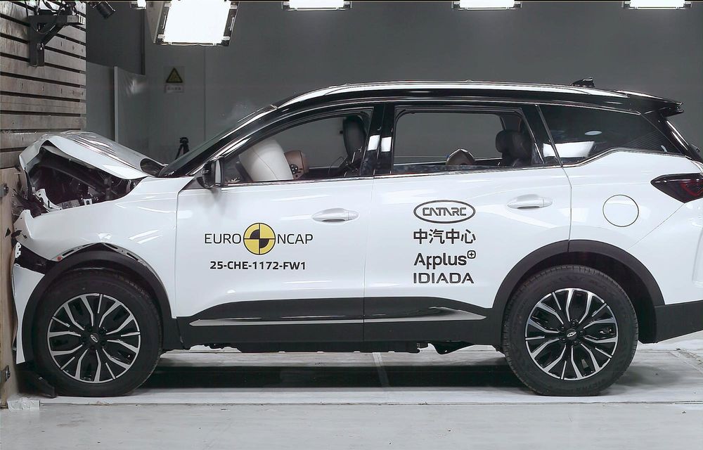 Noi teste Euro NCAP: 4 stele pentru Ford Tourneo Courier, produs în România - Poza 6