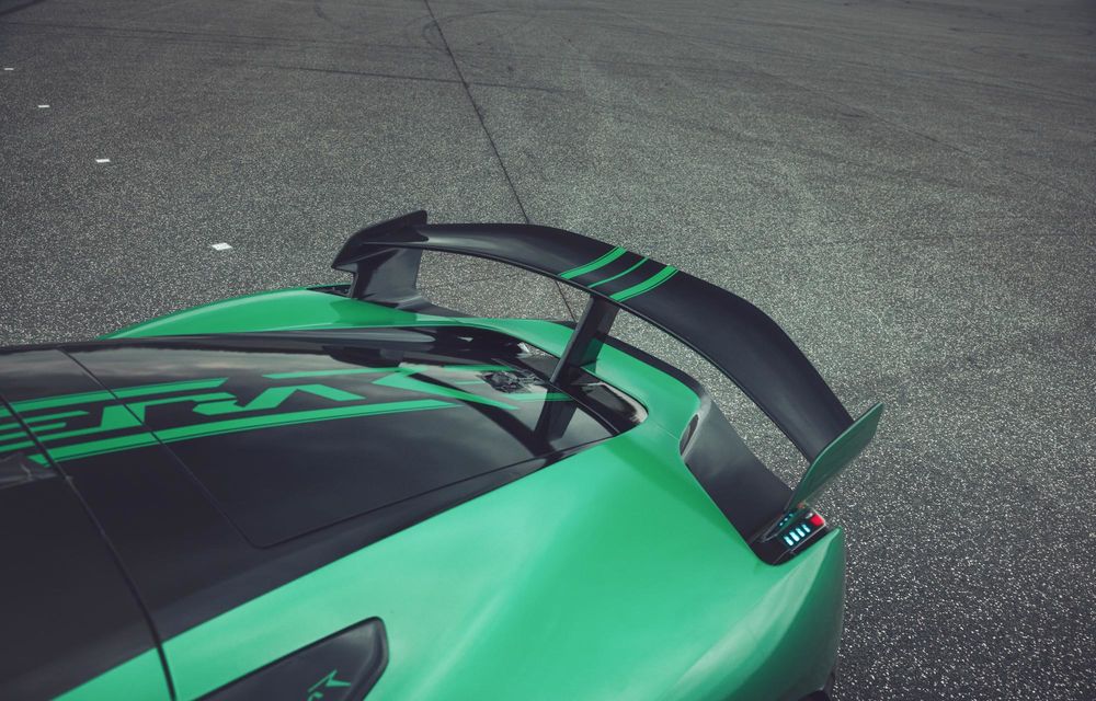 RECORD: Rimac Nevera R stabilește 24 de recorduri mondiale. Cea mai rapidă mașină de serie în repriza 0-400-0 km/h - Poza 4