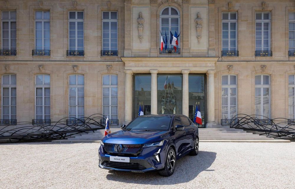 Vive la France! Noul Renault Rafale prezidențial, cea mai nouă mașină a lui Emmanuel Macron - Poza 1