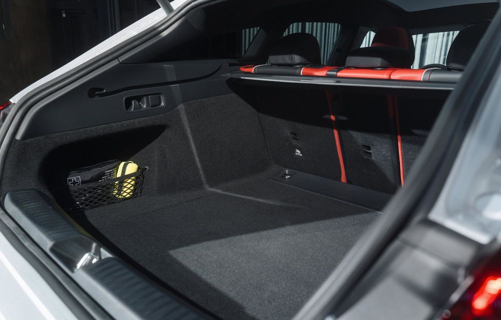 Noul Mercedes-Benz CLA Shooting Brake, primul shooting brake electric al mărcii - Poza 24