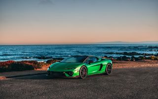 Lamborghini Temerario ar putea primi o versiune cu două roți motrice