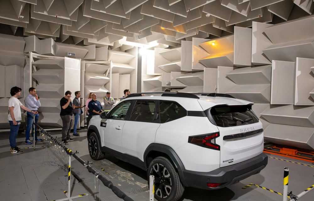 REPORTAJ: Am vizitat Centrul Tehnic Titu, laboratorul de testare al mărcilor Dacia și Renault - Poza 38