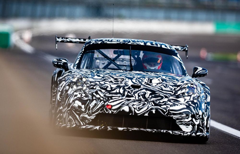 Porsche testează noul 911 Cup pentru competiții. Debut în 2026 - Poza 6
