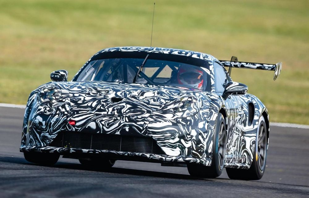 Porsche testează noul 911 Cup pentru competiții. Debut în 2026 - Poza 1