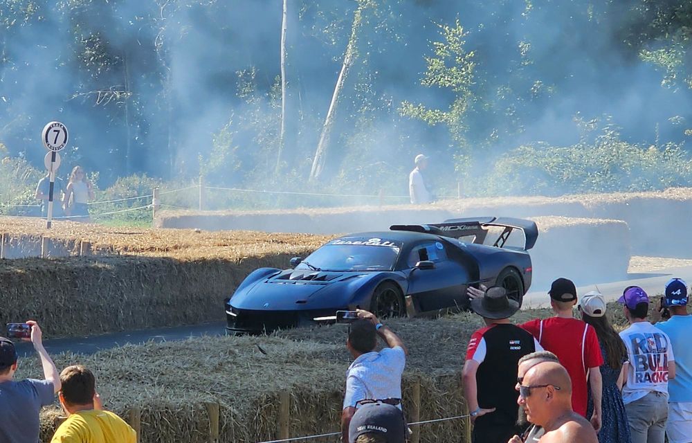 REPORTAJ: Am pășit în altarul vitezei de la Goodwood Festival of Speed - Poza 22