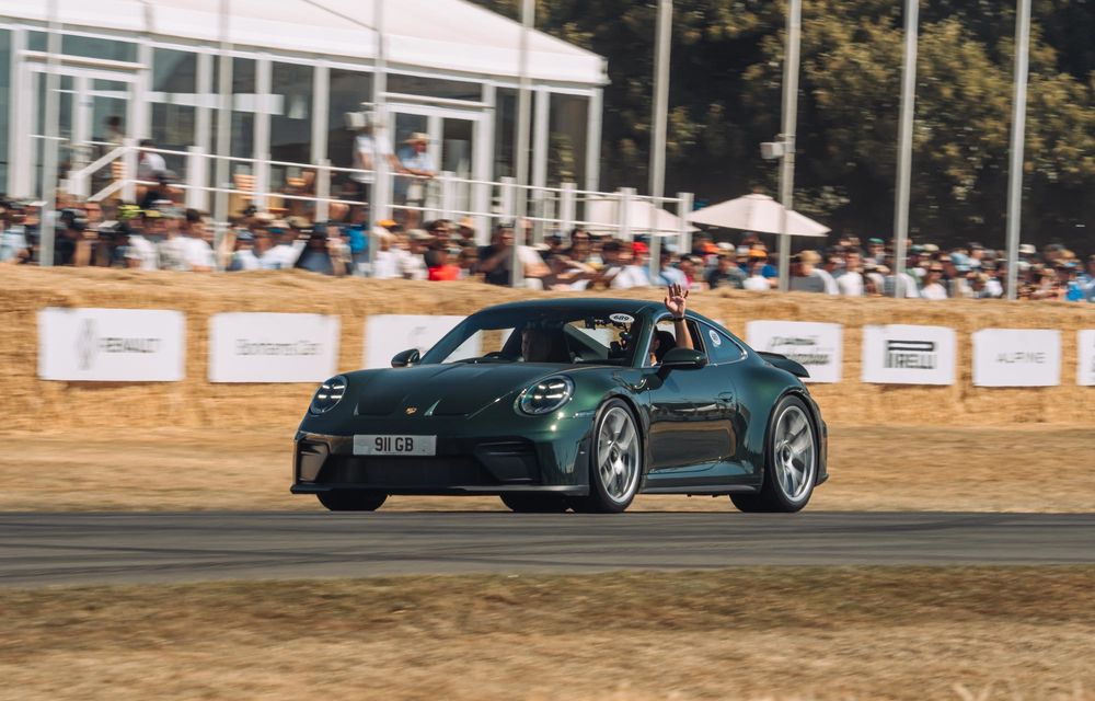REPORTAJ: Am pășit în altarul vitezei de la Goodwood Festival of Speed - Poza 54