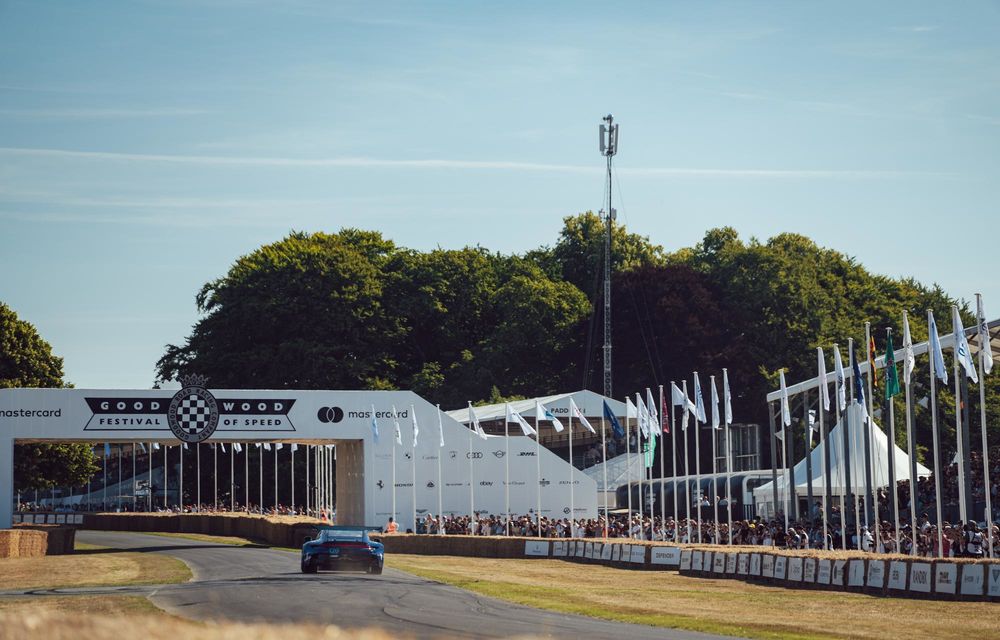 REPORTAJ: Am pășit în altarul vitezei de la Goodwood Festival of Speed - Poza 63