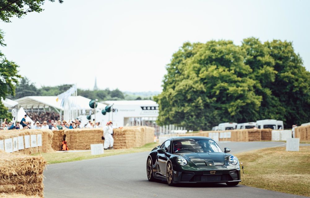 REPORTAJ: Am pășit în altarul vitezei de la Goodwood Festival of Speed - Poza 73