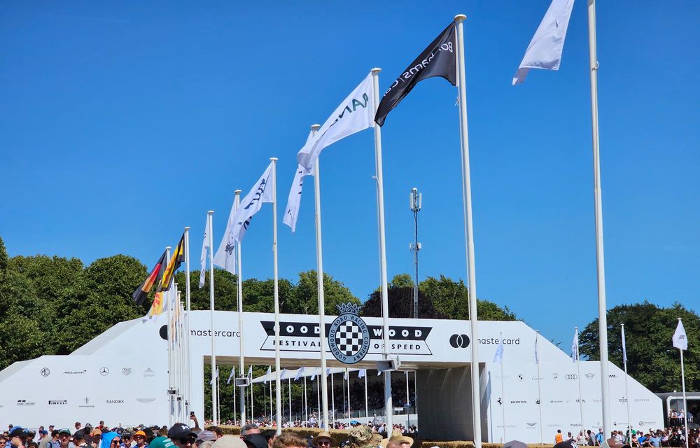 REPORTAJ: Am pășit în altarul vitezei de la Goodwood Festival of Speed - Poza 13