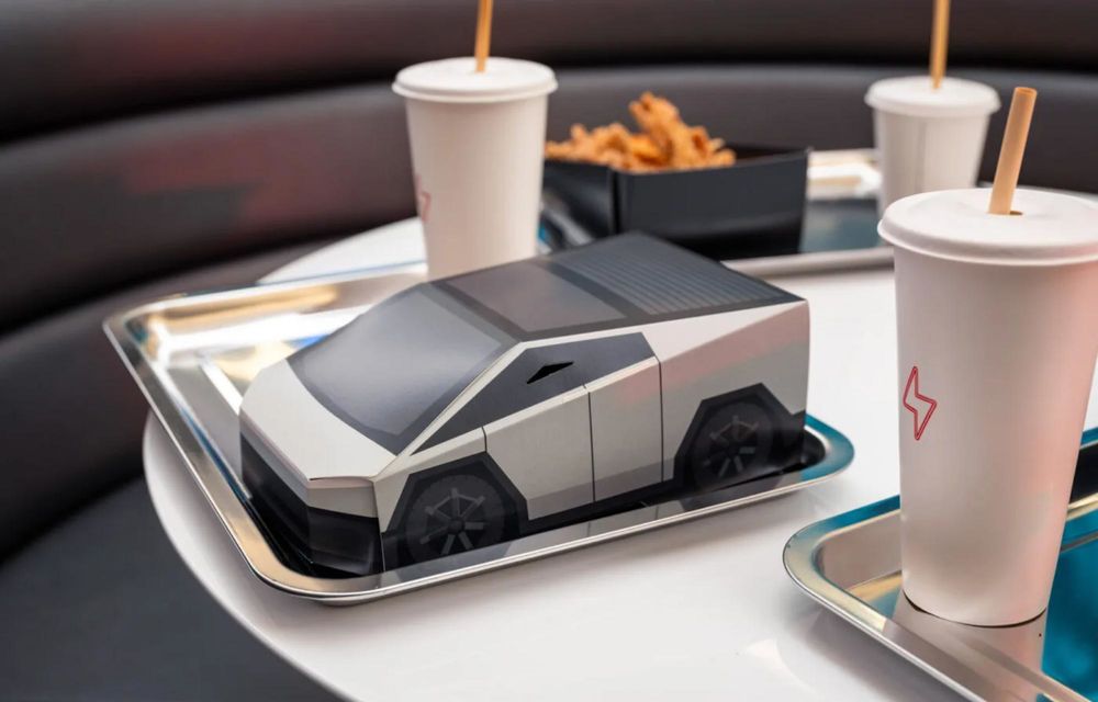Elon Musk deschide primul restaurant Tesla - Poza 4