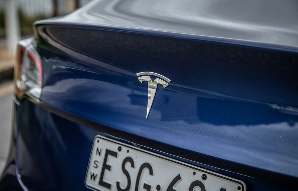 Tesla va cumpăra semiconductori Samsung de 16.5 miliarde de dolari - Poza 1