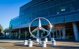 Mercedes-Benz nevoită să suspende livrarea de modele electrice în SUA
