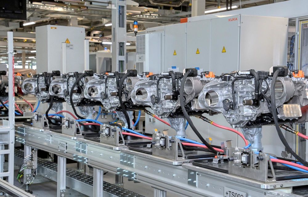 BMW a demarat producția de motoare electrice pentru Neue Klasse la uzina din Steyr - Poza 3