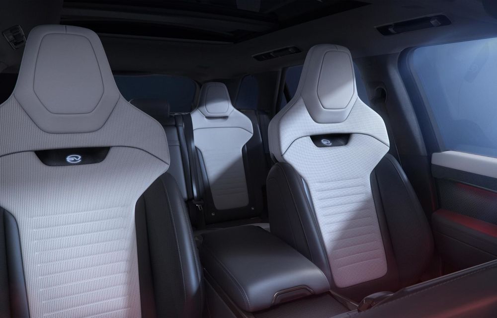 Range Rover Sport SV Carbon, o nouă ediție specială pentru modelul britanic - Poza 4