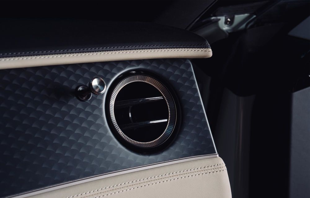 Noul Bentley Batur Convertible: decapotabilă cu motor W12 de 740 CP - Poza 14