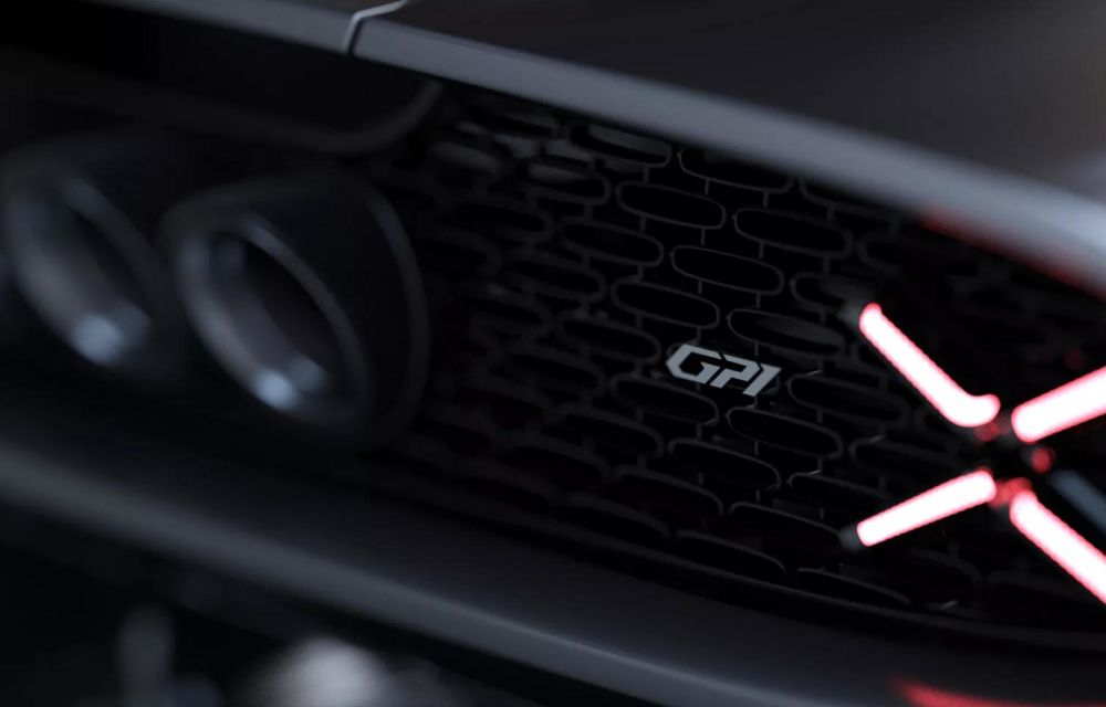 Britanicii prezintă un supercar cu motor V12 aspirat natural și cutie manuală - Poza 26