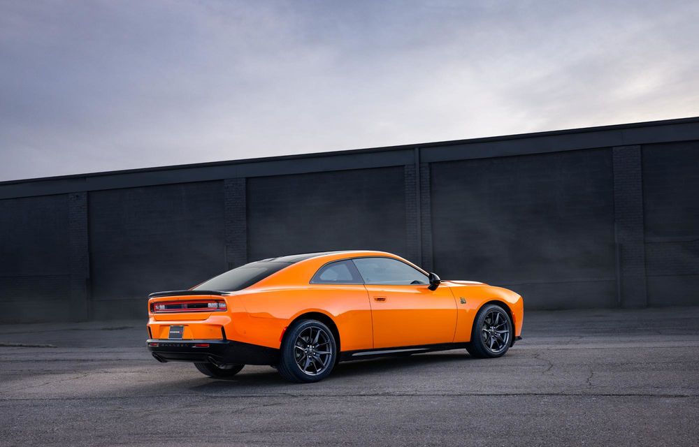 Noul Dodge Charger Sixpack: versiune cu motor termic de 550 cai putere - Poza 7