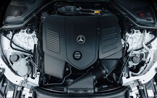 Șeful Mercedes-Benz critică planul UE de interzicere a mașinilor cu motoare termice din 2035