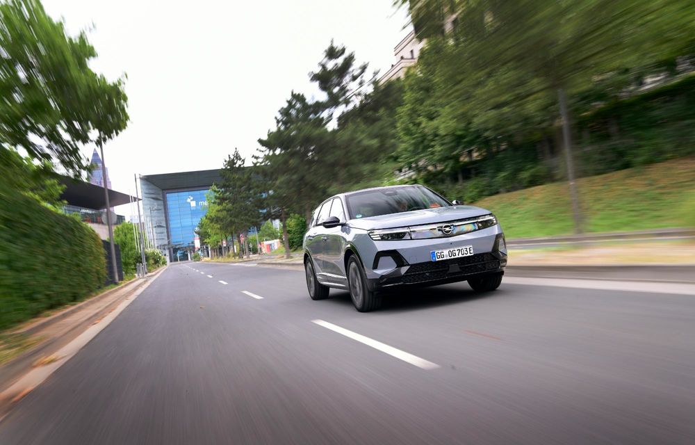 Noul Opel Grandland Electric AWD: primul Opel electric cu tracțiune integrală - Poza 7