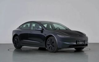 Versiune nouă pentru Tesla Model 3: autonomie de 830 kilometri