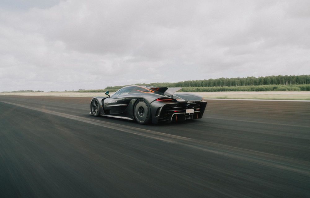 Koenigsegg Jesko recucerește un record mondial deținut de Rimac Nevera R - Poza 3