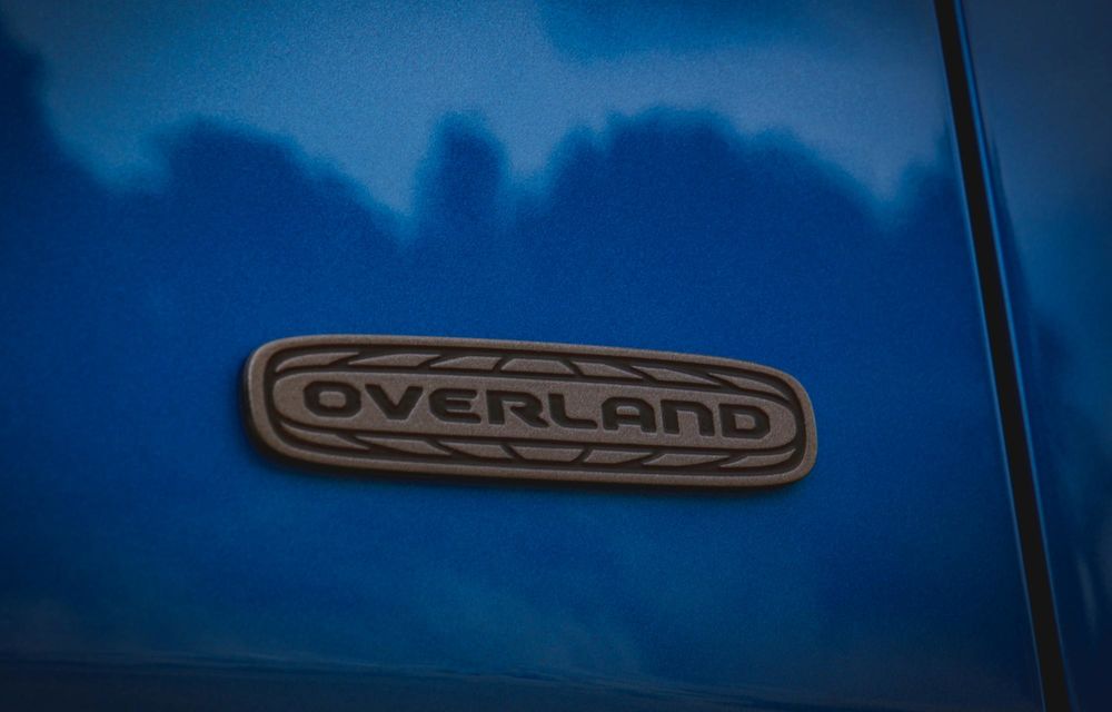 OFICIAL: Noua generație Jeep Cherokee debutează cu motorizare hibrid - Poza 26