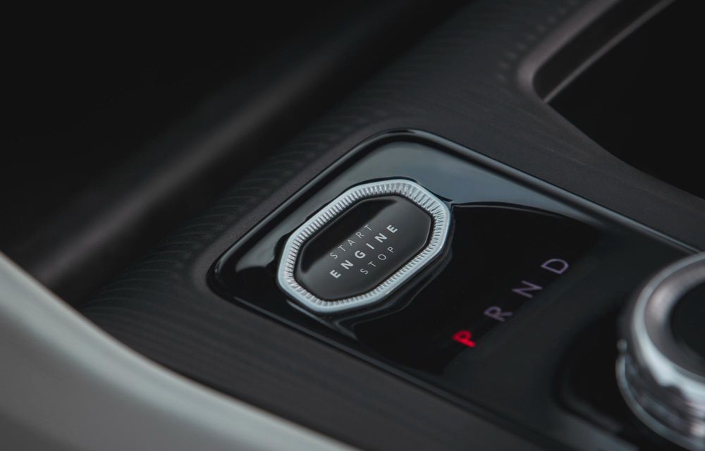 OFICIAL: Noua generație Jeep Cherokee debutează cu motorizare hibrid - Poza 18