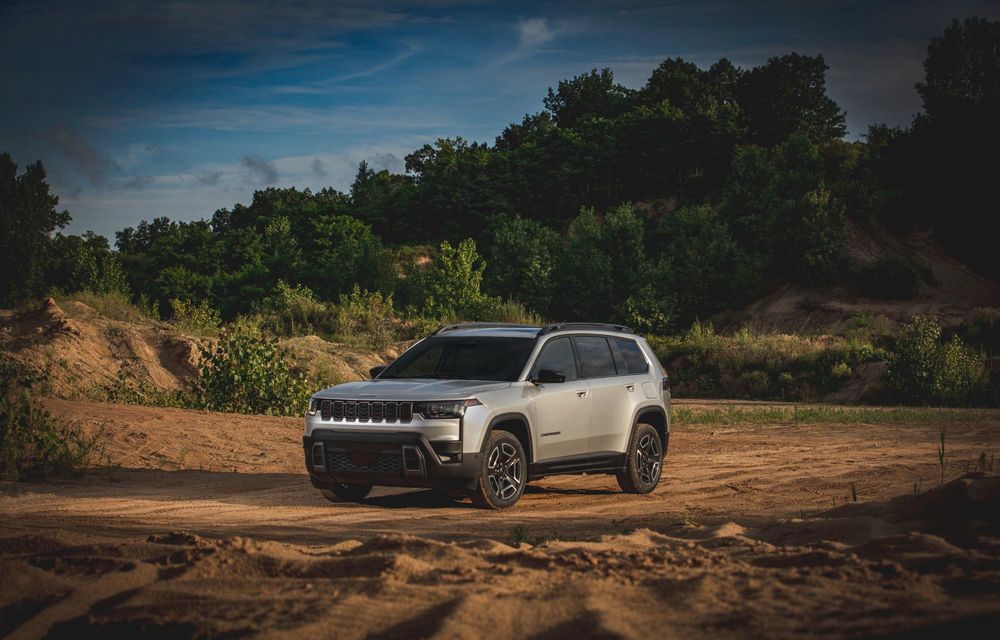 OFICIAL: Noua generație Jeep Cherokee debutează cu motorizare hibrid - Poza 6